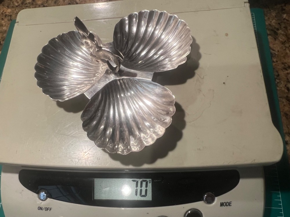 STERLING MEXICO 3/CLAM SHELL W/ HANDLE SERVER PLUS 2 INDIVIDUAL CLAM SHELLS