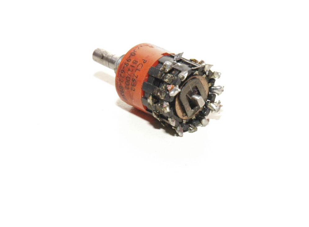 CLANSMAN PRC-320 RT-320 -Part-FRONT -PANEL- SWITCH