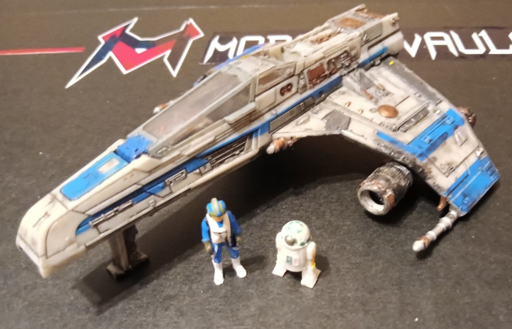Custom Painted Star Wars Micro Galaxy Squadron Lt. Callahan’s E-wing, #0121