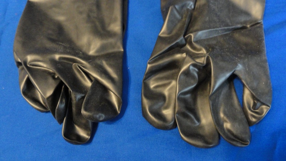 GLOVES
