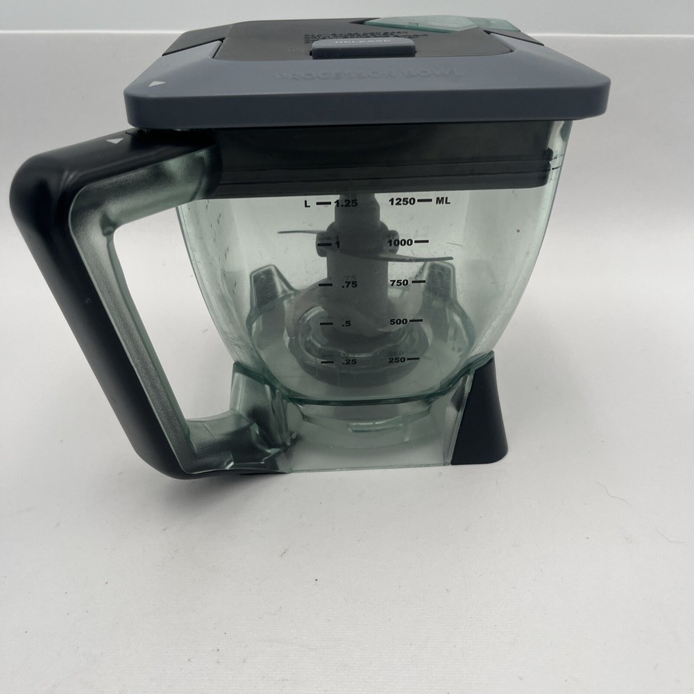 Ninja Blender Pro System 1100 40oz 5 Cup Pitcher Blade & Lid Processor Bowl Used