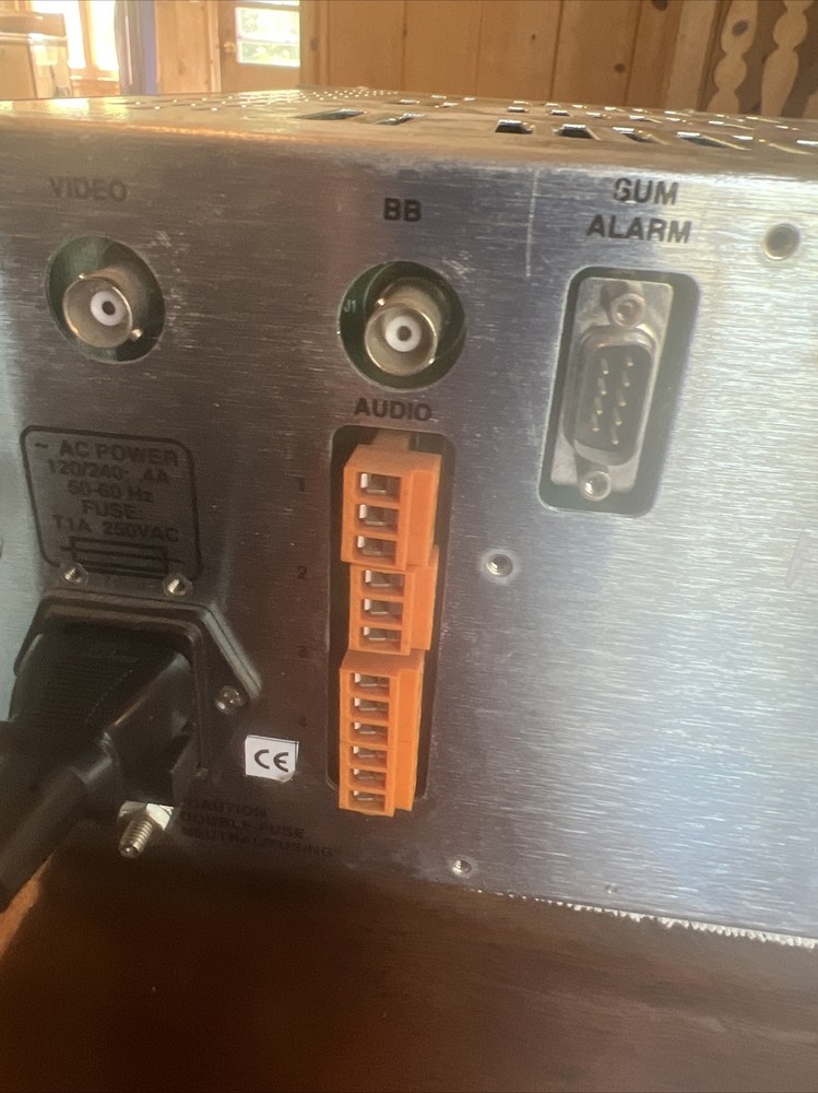 Microwave Radio Communications CodeRunner 4 Central Receiver Model 906837 MRC 2