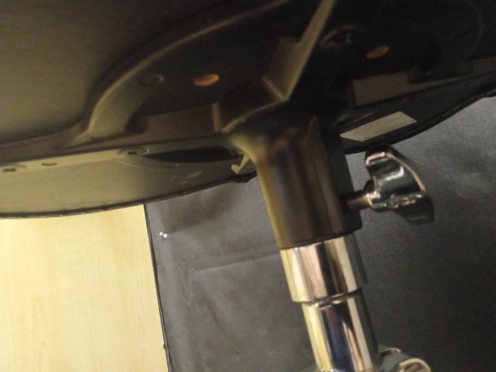 DW CP S120 Tractor Style Adjustable Drum Throne