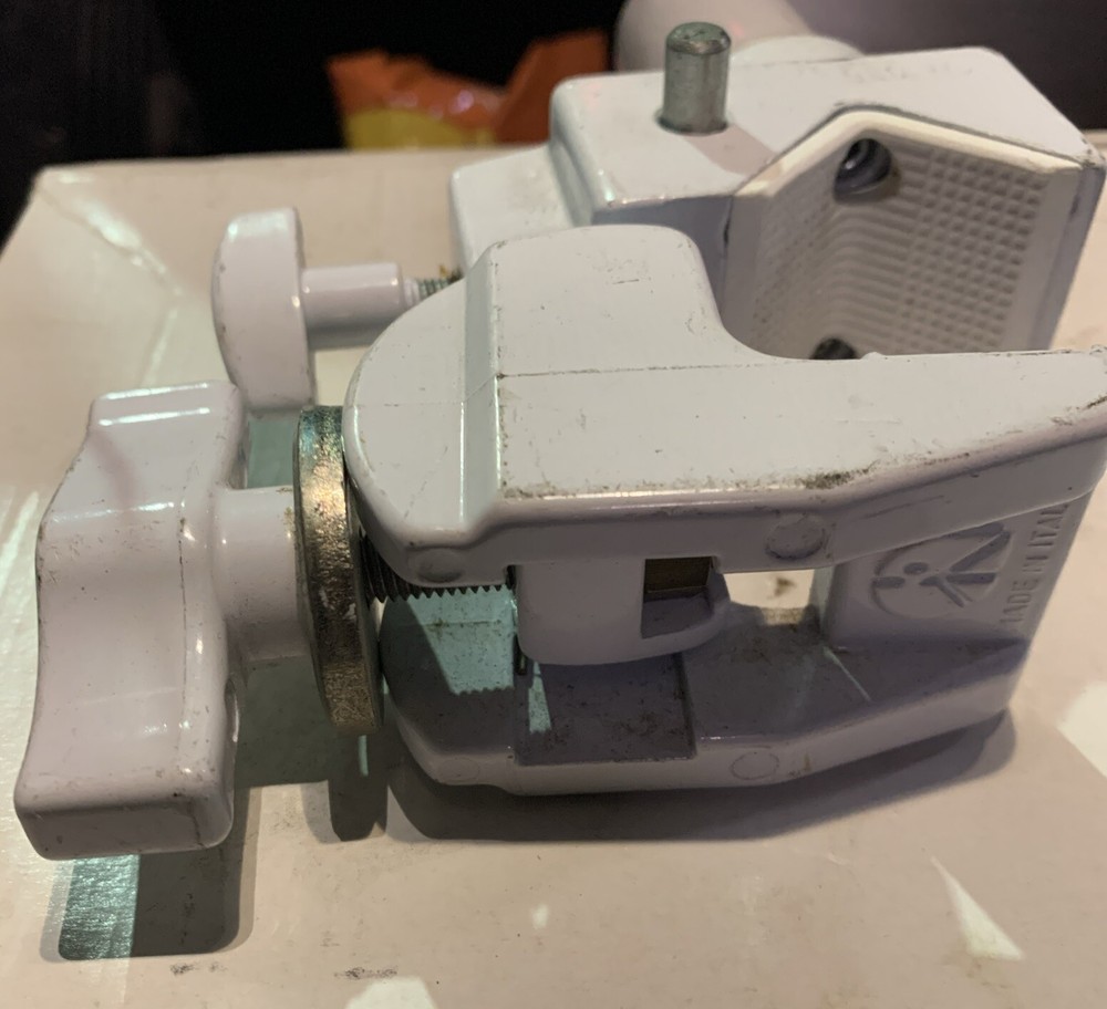 Manfrotto 035 Super Clamp