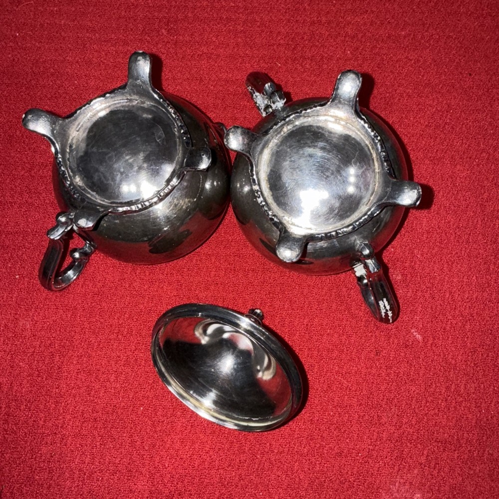 Silver plated creamer and sugar bowl