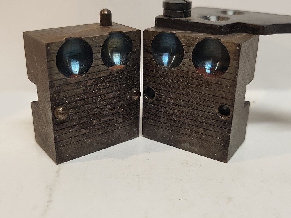 Lyman / Ideal 451 RB Bullet Mold
