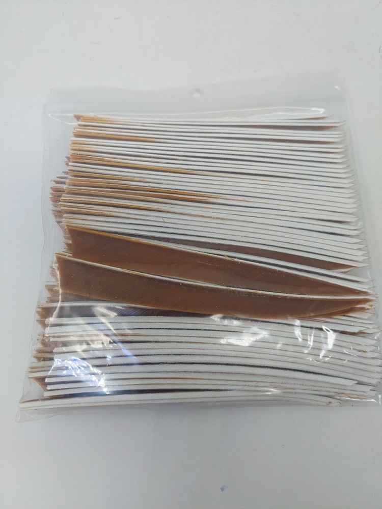 100pk Gateway Feathers 5" Right Wing: Shield Desert Brown 500RSSDB-100