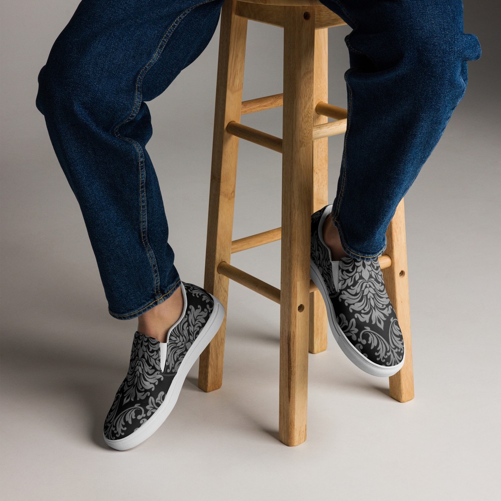 Vintage Pattern Men’s slip-on canvas shoes