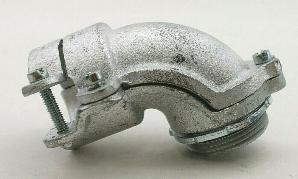 Eaton 740 90 Degree Angle Connector