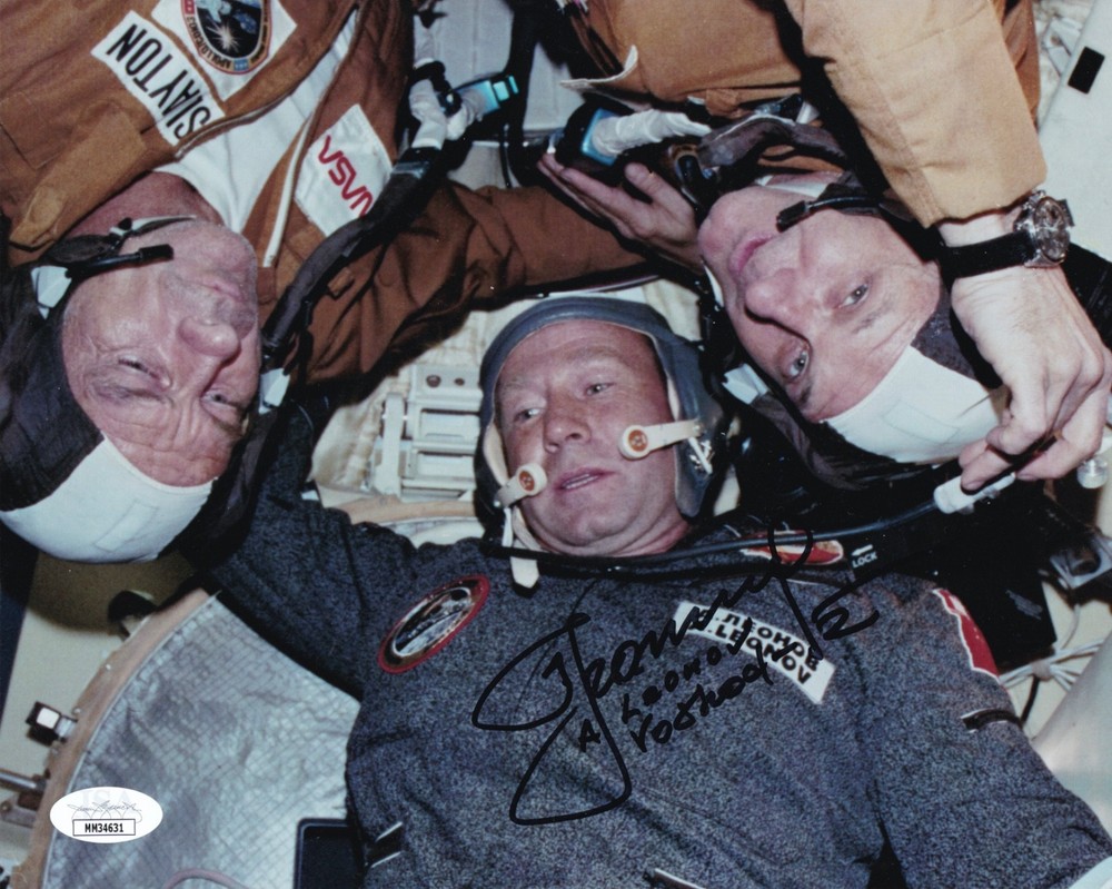 Alexei Leonov Signed Photograph JSA