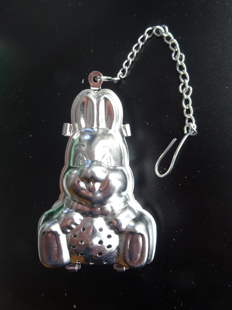 BUNNY RABBIT TEA INFUSER OR TEA BALL