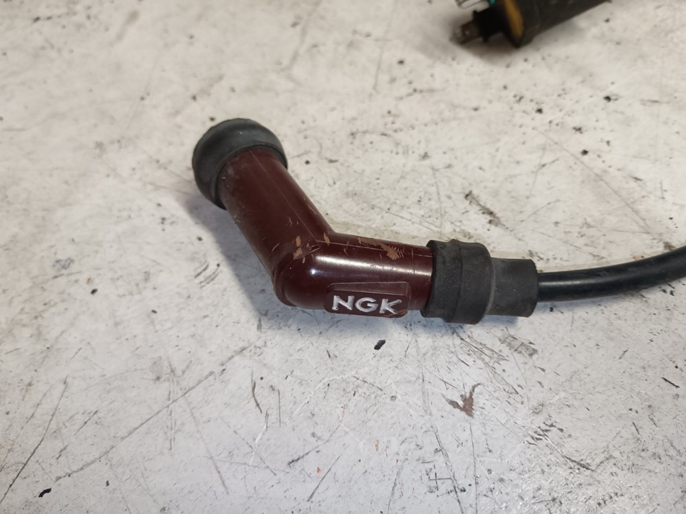 Piaggio Liberty 125 Ignition Coil Ht Lead Spark Plug Cap