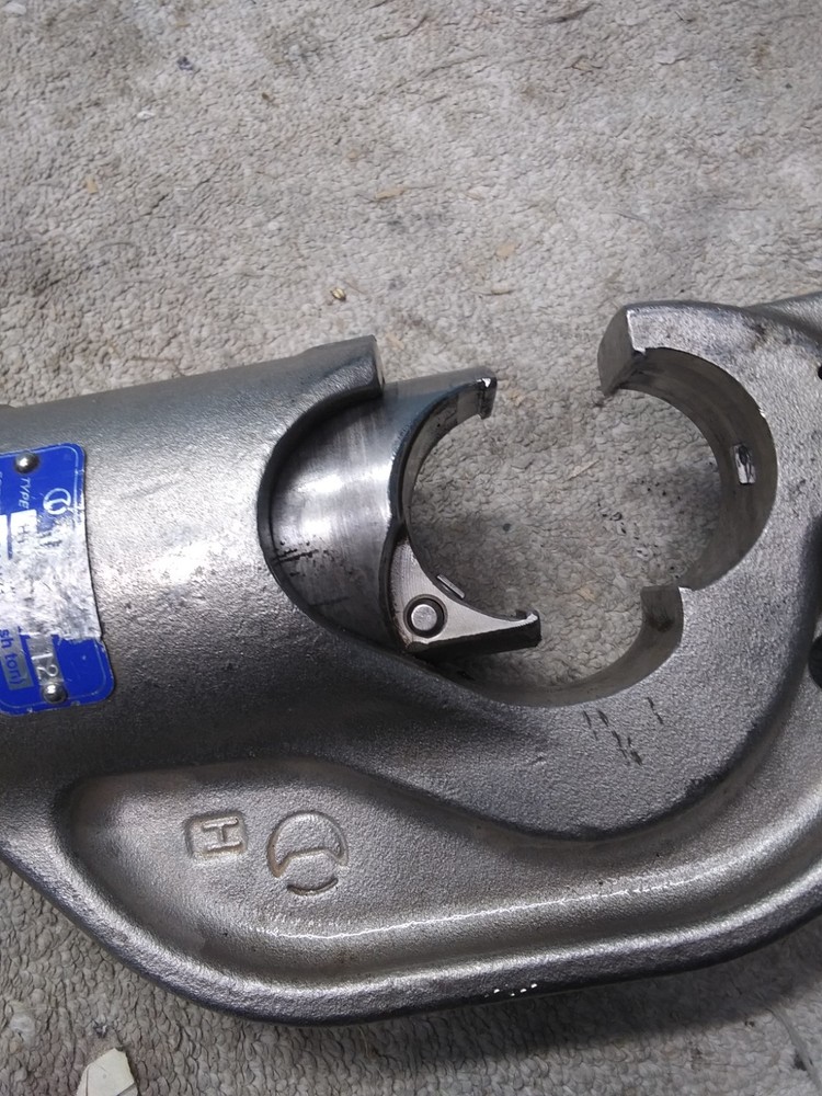 Cembre Hydraulic Crimper HT131L-C Electrical Crimp Tool Cable Crimper