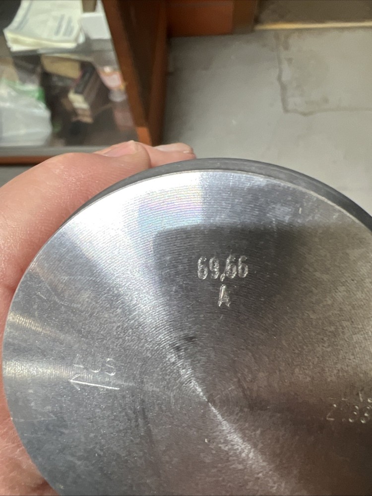 Skidoo Piston 420887521