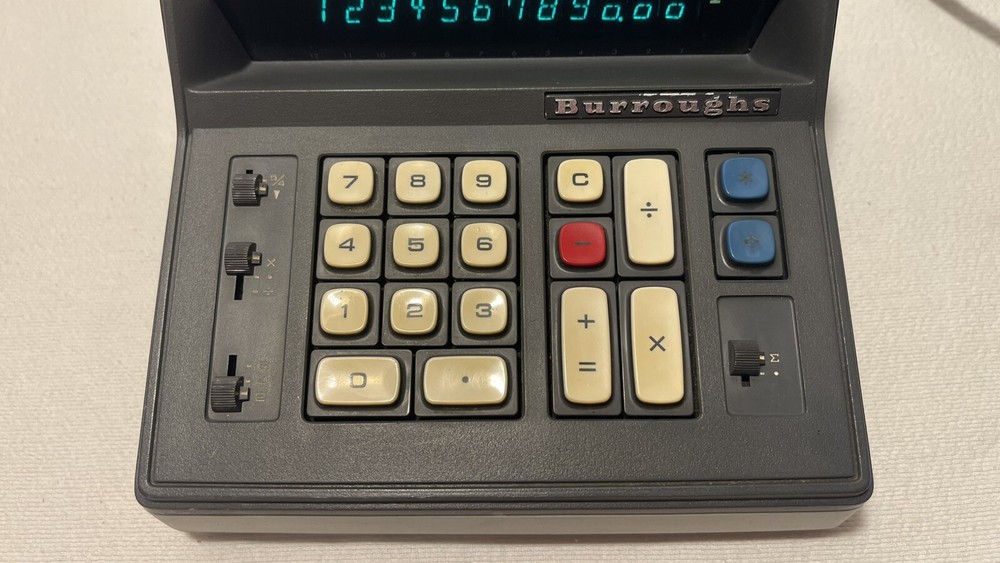 Vintage Burroughs C 3263 Electronic Adding Machine TESTED