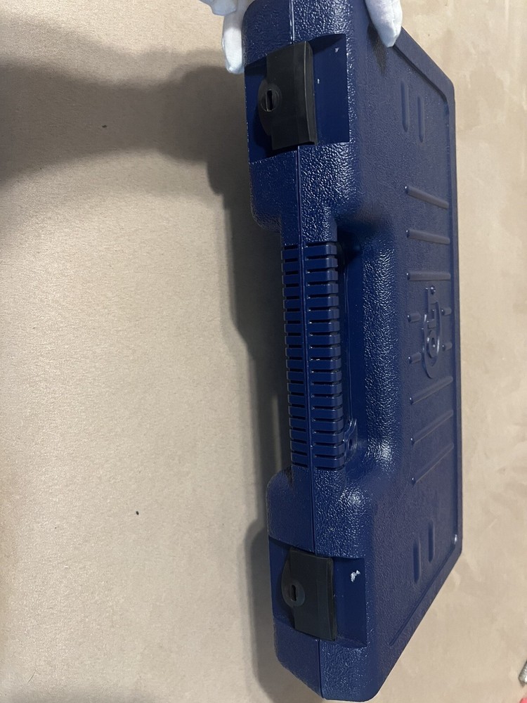 Colt Factory Original Python Elite 4 Inch Stainless Blue Case Box I3040CS