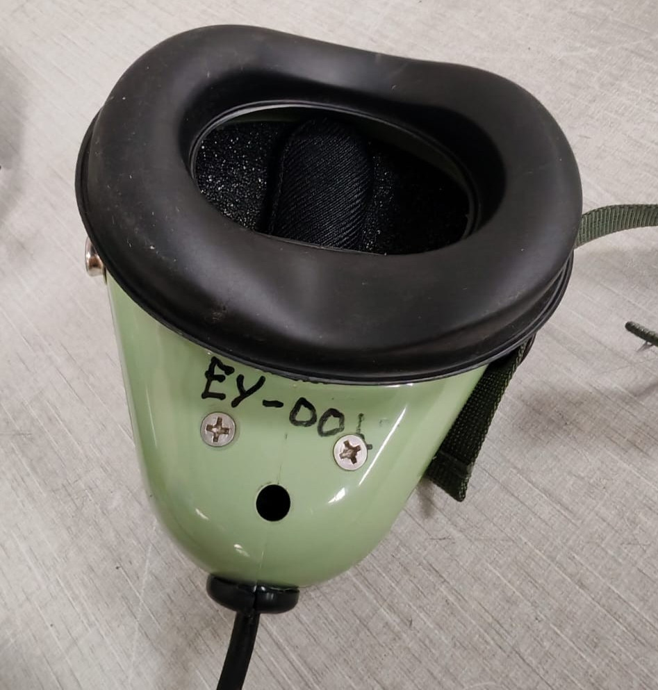 David Clark H9910 Headset-Mic Shield 41031G-01-missing headpad