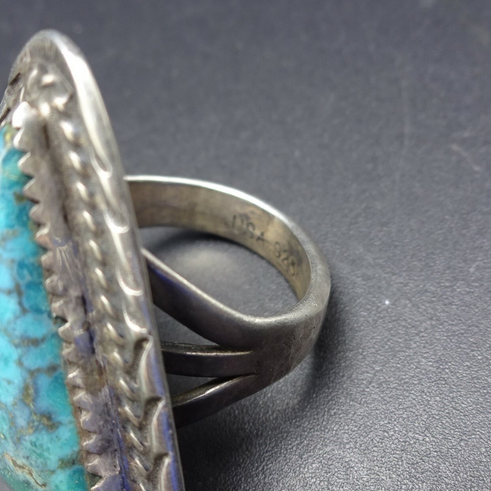 Vintage Sterling Silver TURQUOISE with Webbed Matrix RING size 7 Triangle