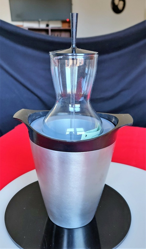 MODERN - PICHER COOLER - GLACIER WARE BY ALDCO INC - 1969