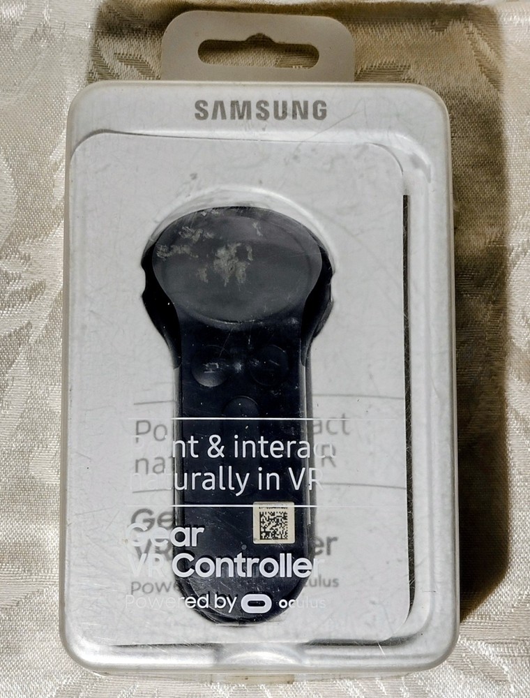 Samsung Gear VR Controller ET-Y0324 Powered by Oculus