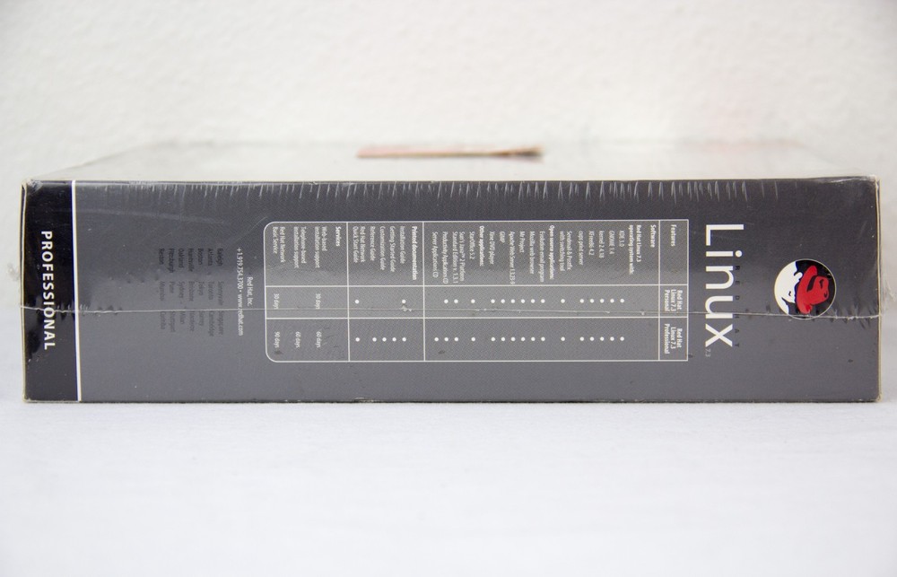 RED HAT Linux 7.3 Professional Operating System OS Brand New SEALED