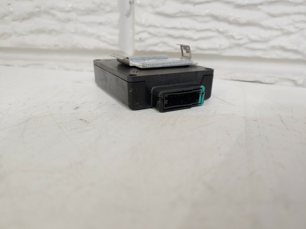 2010-2011 Ford Taurus Under dash module GPS position control unit OEM