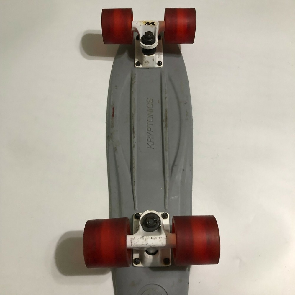 Kryptonics Torpedo skateboard 1965 Red Wheels Gray Board