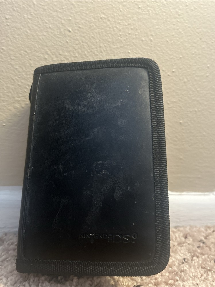 Nintendo DSi Wallet Fold Carrying Case Black - Used