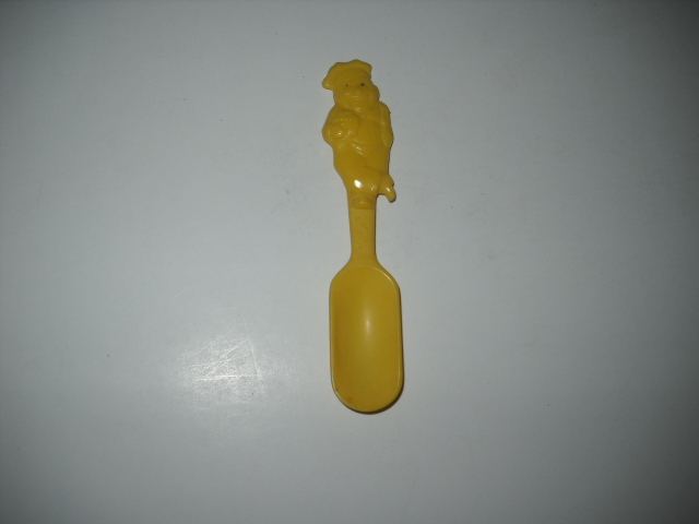 French's Mustard yellow plastic spoon