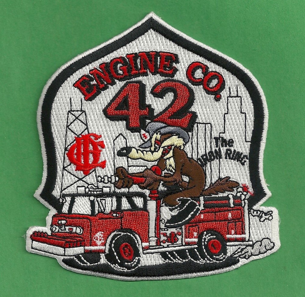 CHICAGO ENGINE COMPANY 42 FIRE PATCH WYLE E. COYOTE