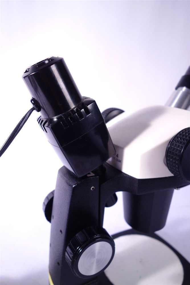 Bausch Lomb / Cambridge Instruments SZ-4 Stereo Microscope + Light Source
