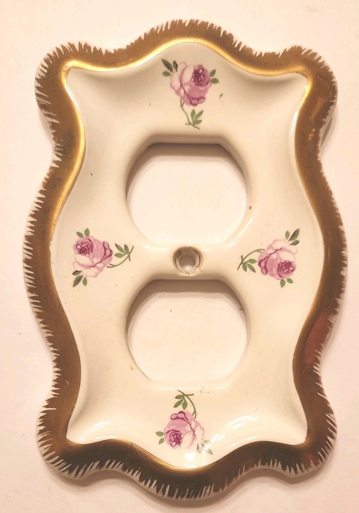 Vintage Towne Porcelain Switch Plate Set.