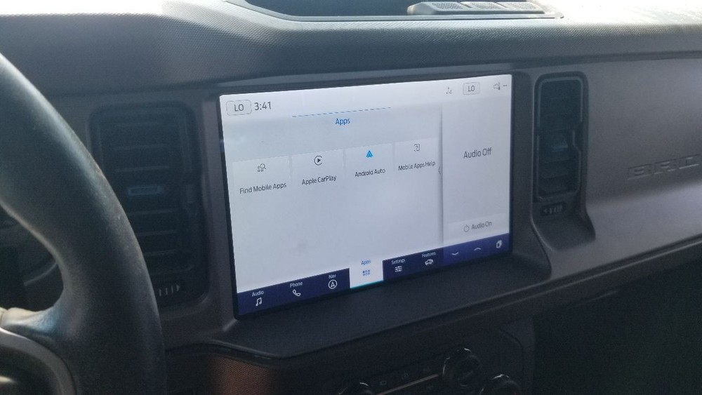 22 FORD BRONCO 2.3L LOWER AIR SHUTTER