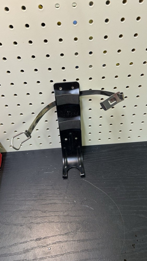 First Alert Fire extinguisher Bracket2