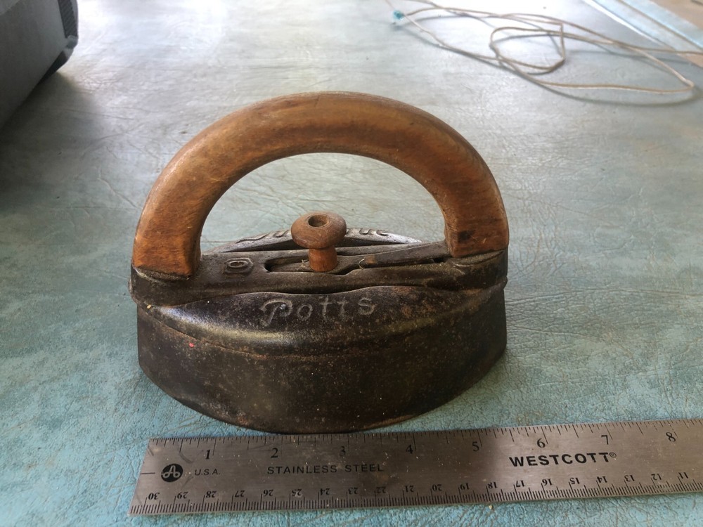 Antique Dubuque Potts Sade Iron  wood handle