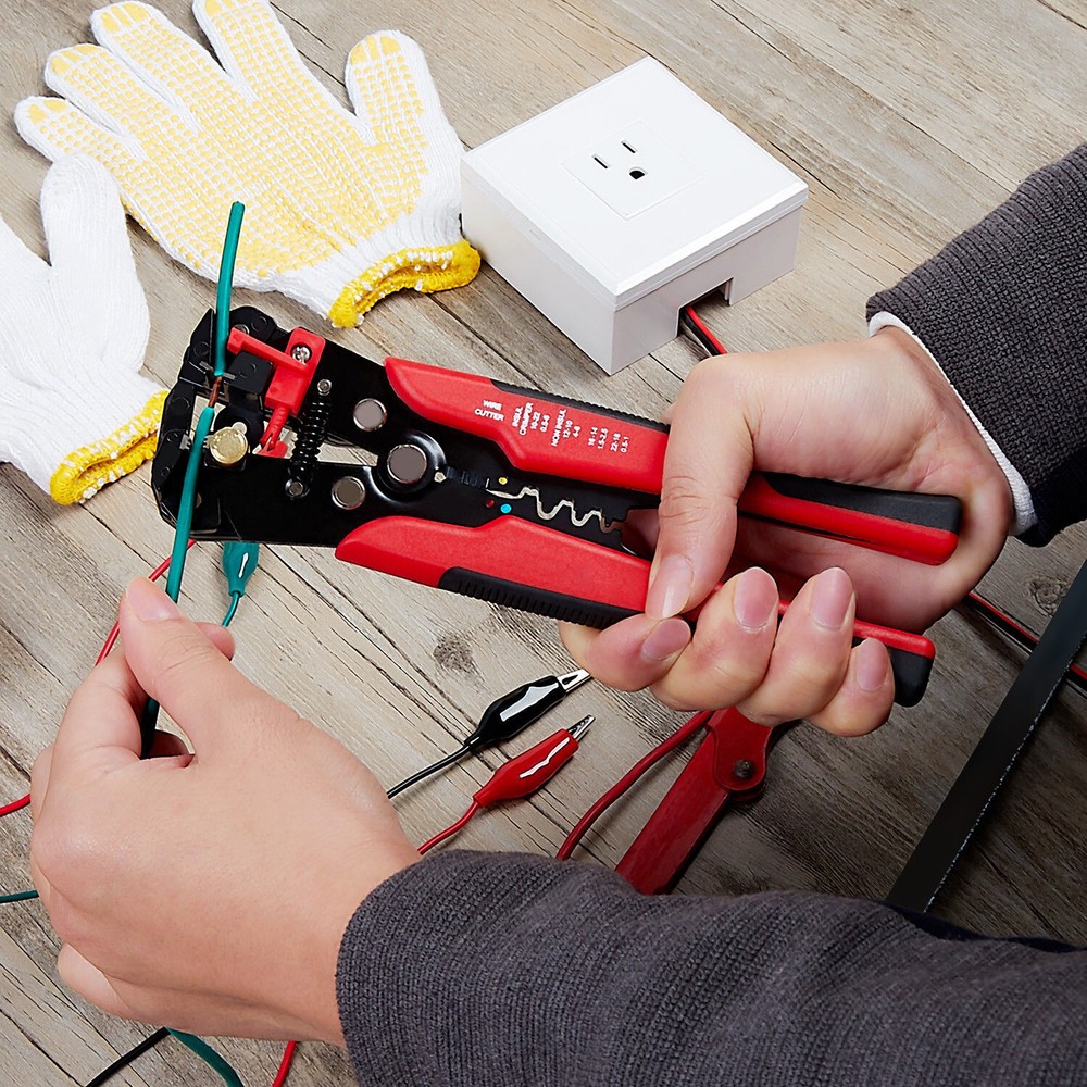 5-in-1 Multi-Functional Wire Stripping Pliers - Adjustable Universal