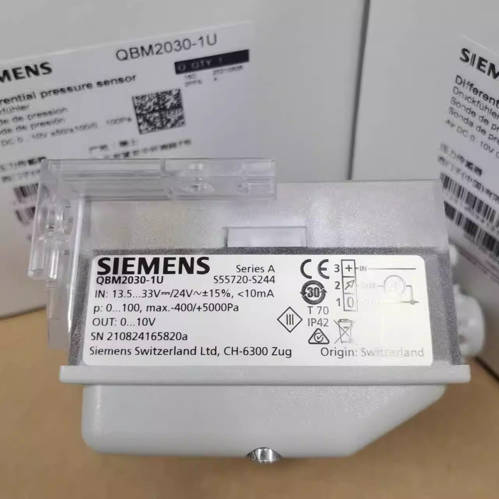 1pcs New SIEMENS Duct Pressure Difference Sensor QBM2030-1U