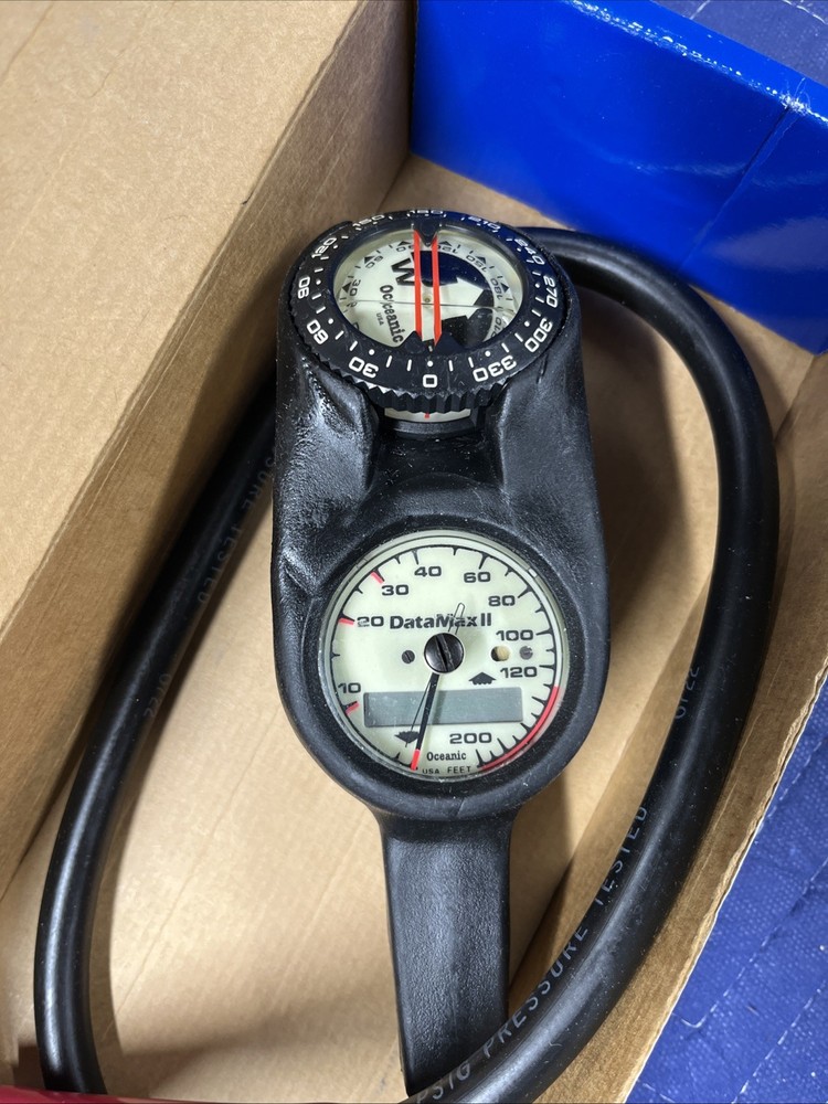 Oceanic 200’ DataMax II Nav Con.