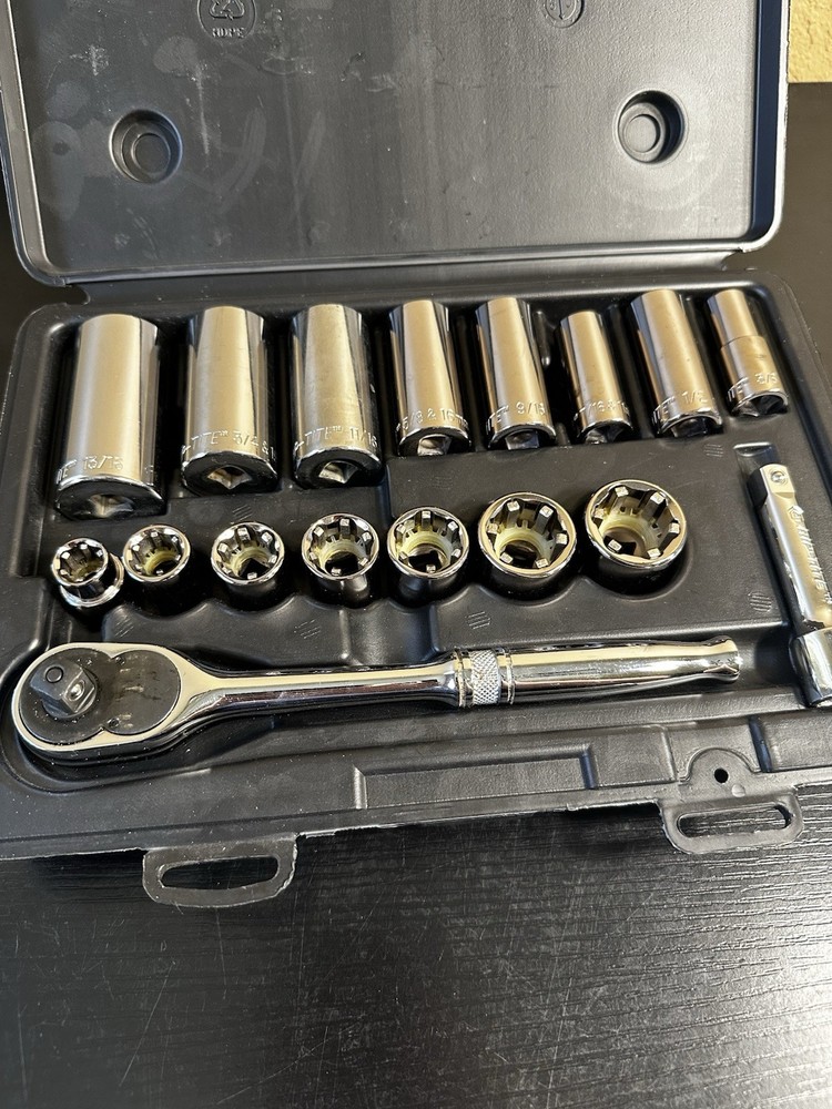 Popular Mechanics Grip Rite Super Socket Set SAE 17 Piece Sears Nice Set