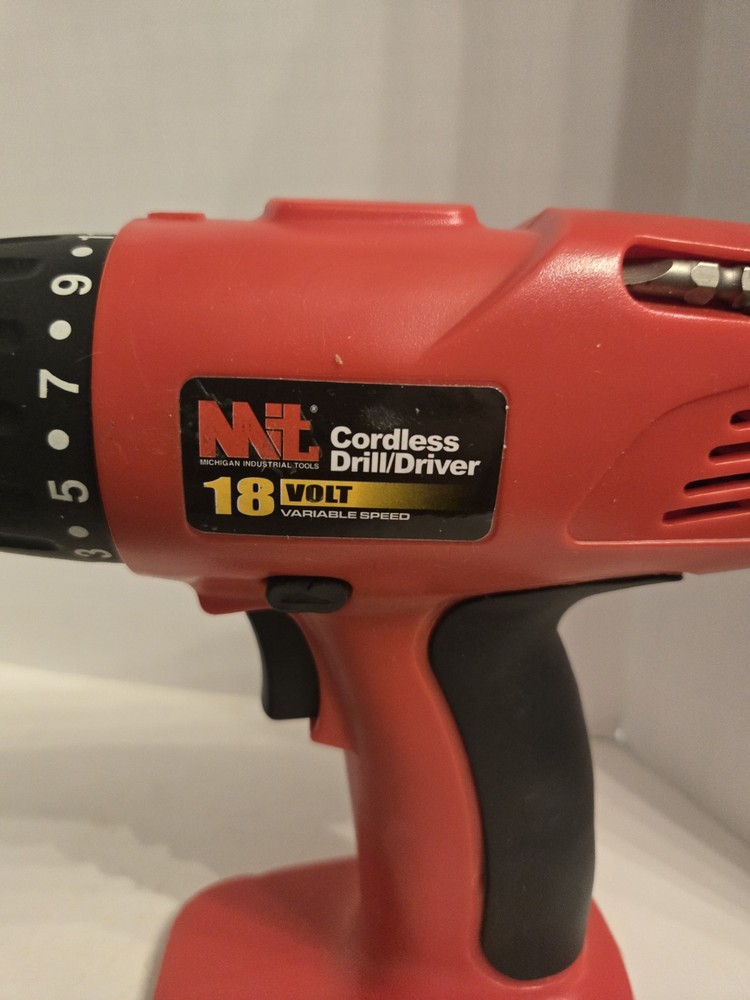 Michigan Industrial Tools (MIT) 18V Variable Speed Cordless Drill/Driver. VIDEO