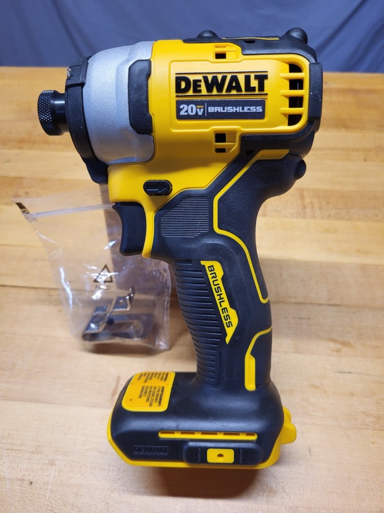 31 20V 1/4” IMPACT DRIVER KIT, DEWALT DCF 809D1