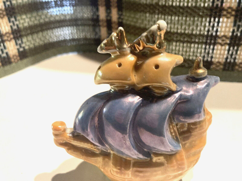 Lusterware Sailing Ship Salt Shaker With Cork Made in Japan