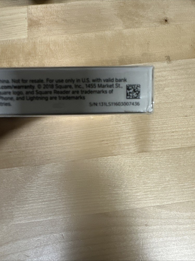 SQUARE SQA0523 READER MAGSTRIPE LIGHTNING CONNECTOR - WHITE