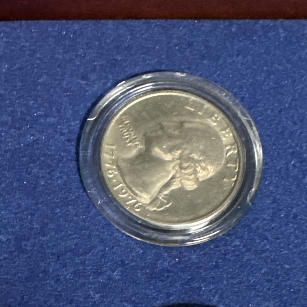 U.S. Mint Bicentennial 1776-1976 Uncirculated Mint Mark Set