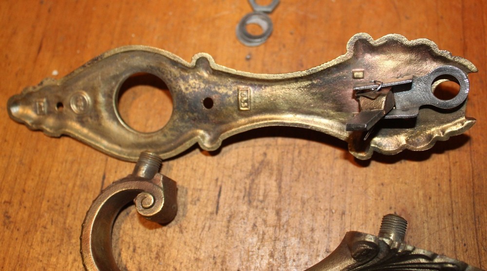 Antique Solid Cast Bronze Penn Hardware LM 599 Entry Thumb Pull Handle X-49