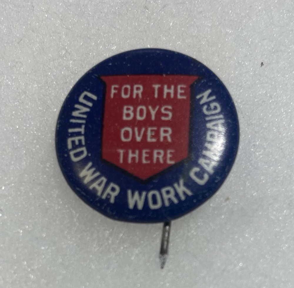 6 Vintage WWI WWII War Related Pinbacks