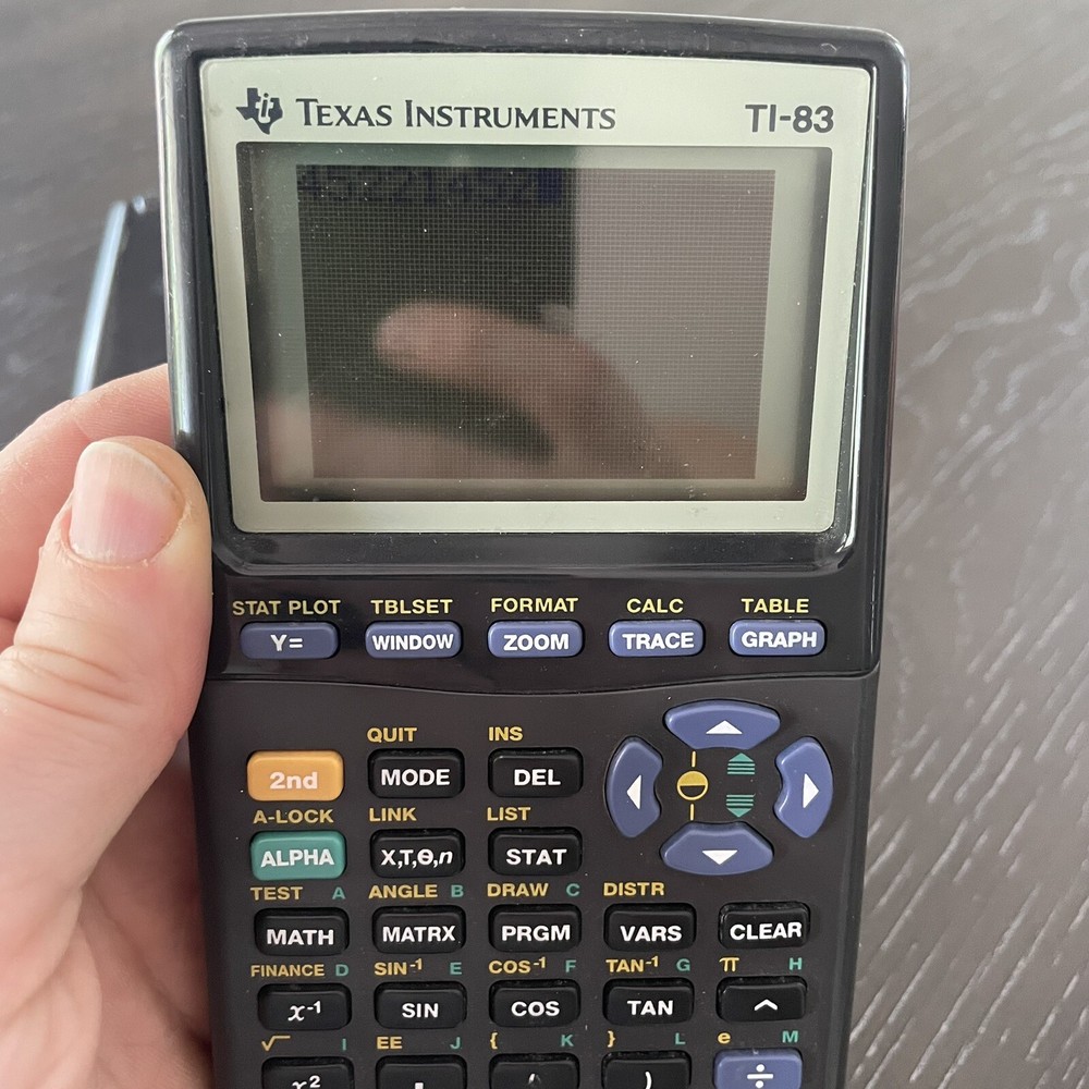 Texas Instrument TI-83 Calculator WORKING