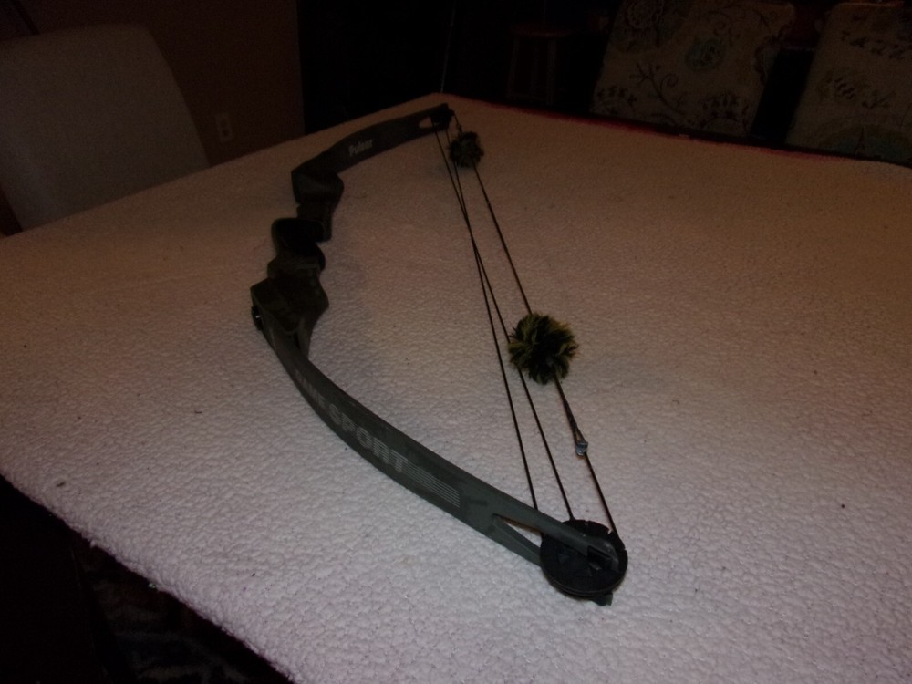 PSE Game Sport Pulsar Compound Bow