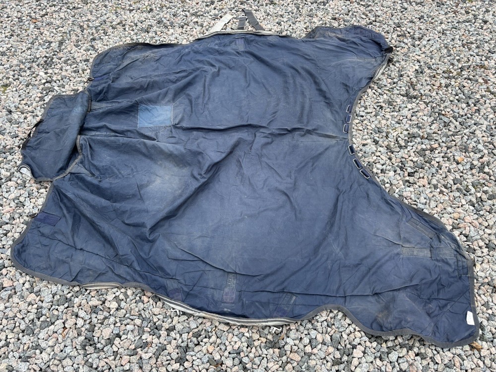 78” - 100g Rambo Turnout - VERY USED!!