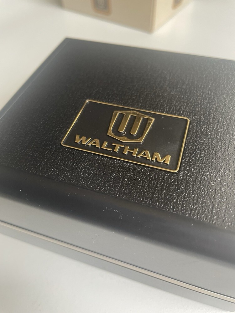 Vintage WALTHAM Presentation Box & Outer box